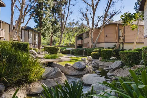$569,000 | 20702 El Toro Lake, Unit 290, Lake Forest, CA 92630