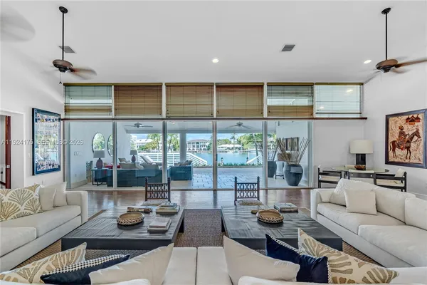 $15,500,000 | 591 North Mashta Drive, Key Biscayne, FL 33149