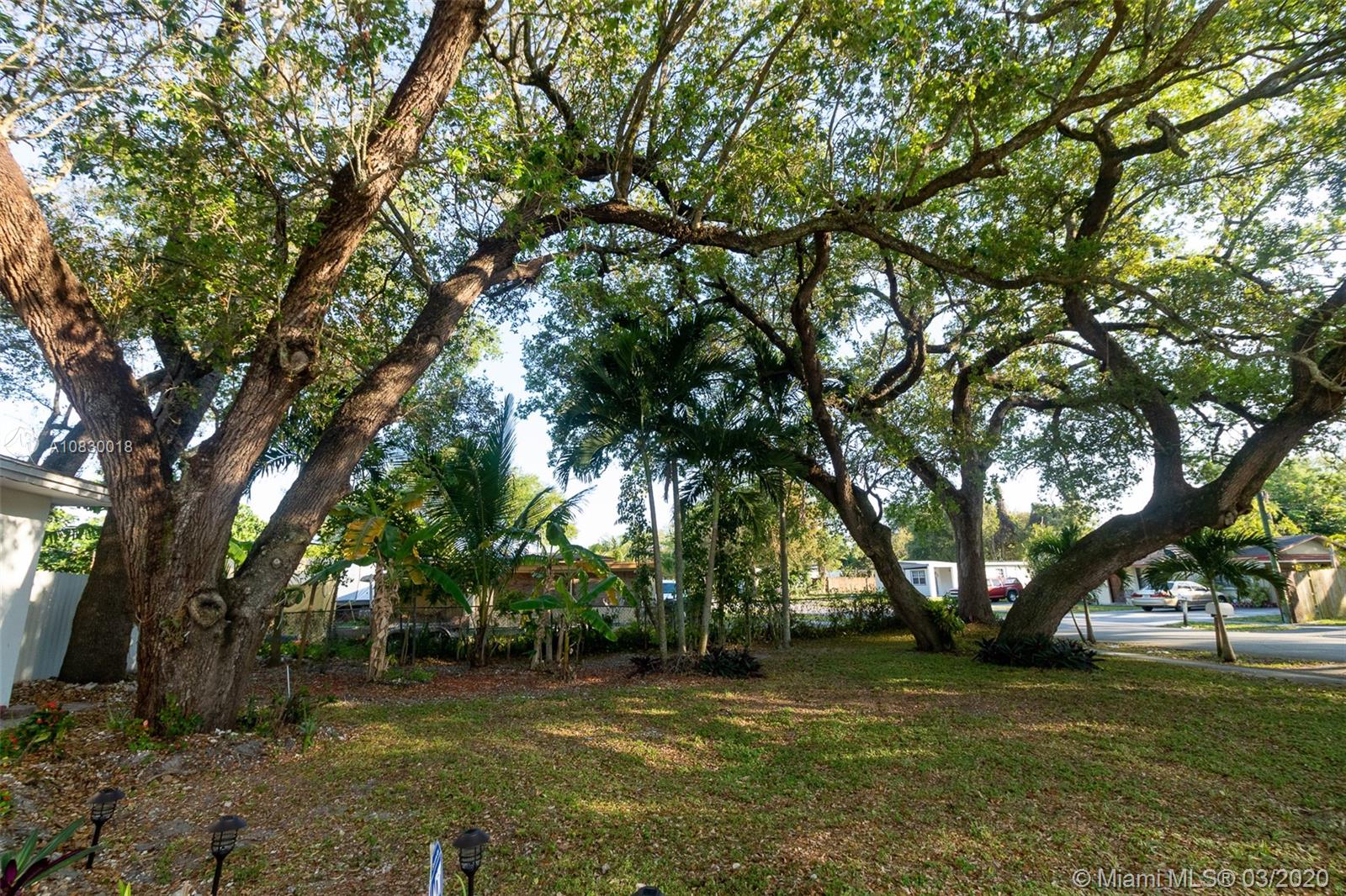 117 Allen Road West Park, FL 33023 - Photo 6 of 40 Gallery Image 6