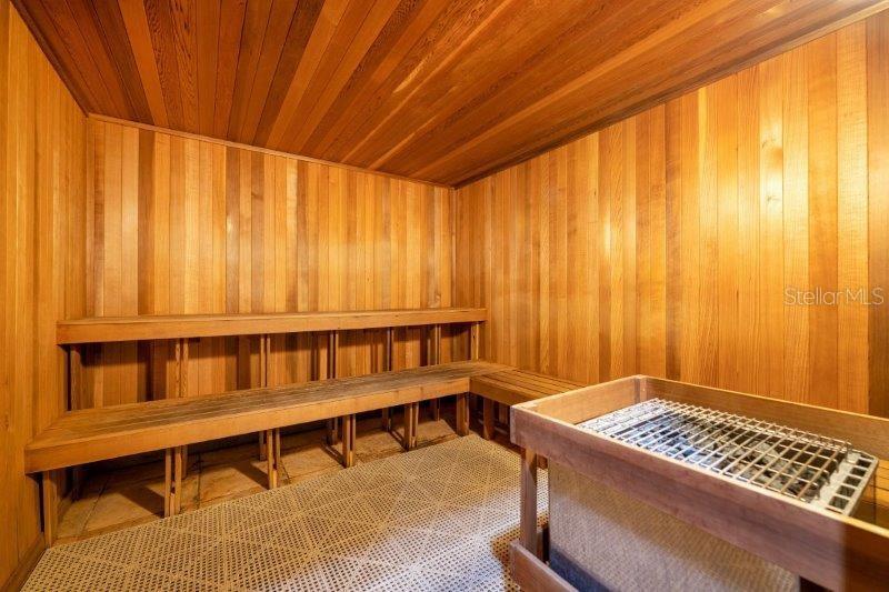 89 Vivante Boulevard, Unit 8942 Punta Gorda, FL 33950 - Photo 32 of 44 a bedroom with a bed and a window