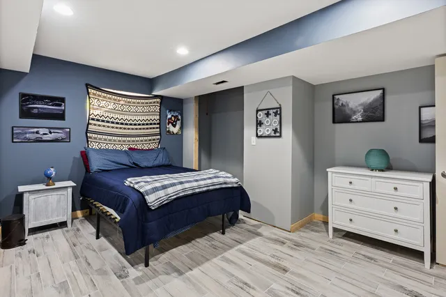 $420,000 | 405 Shadow Wood Drive, Yorkville, IL 60560