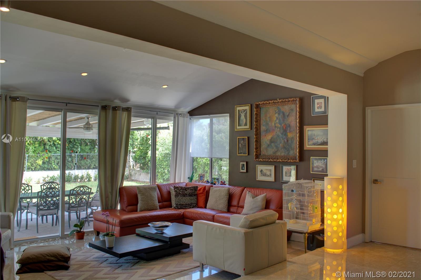 4455 Alton Road Miami Beach, FL 33140 - Photo 4 of 17