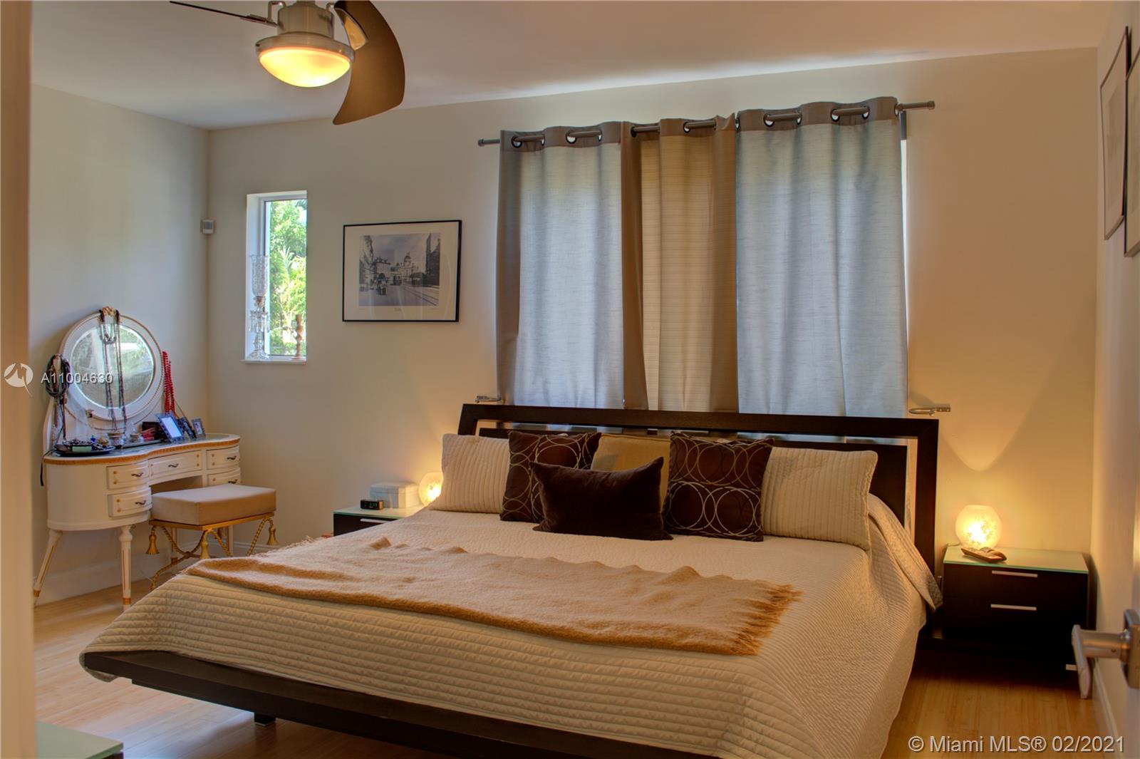 4455 Alton Road Miami Beach, FL 33140 - Photo 9 of 17