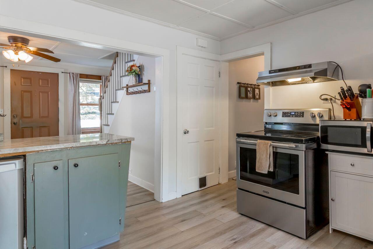 124 Falmouth Road Windham, ME 04062 - Photo 18 of 57 20240521HM-71023