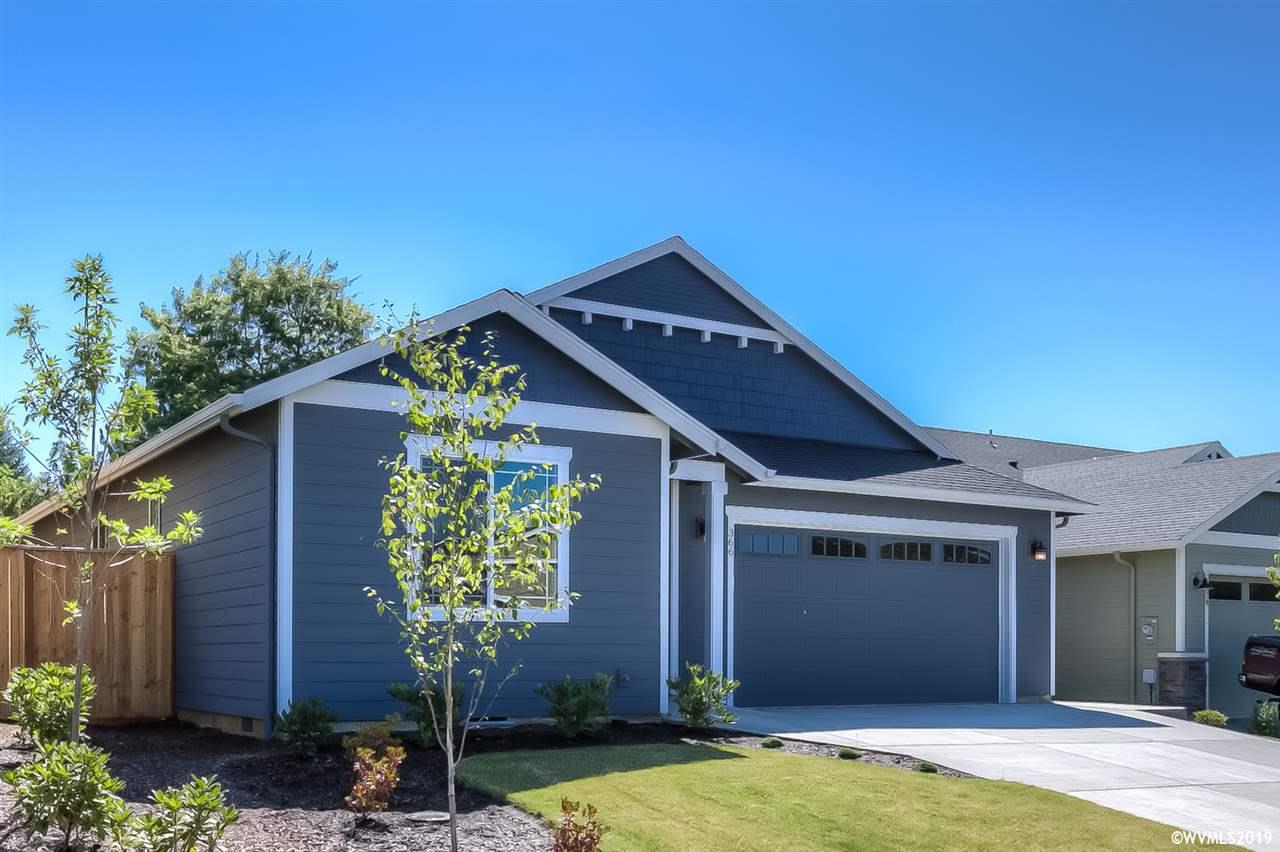 366 Southwest Applegate Trail Drive Dallas, OR 97338 - Photo 2 of 34 Gallery Image 2