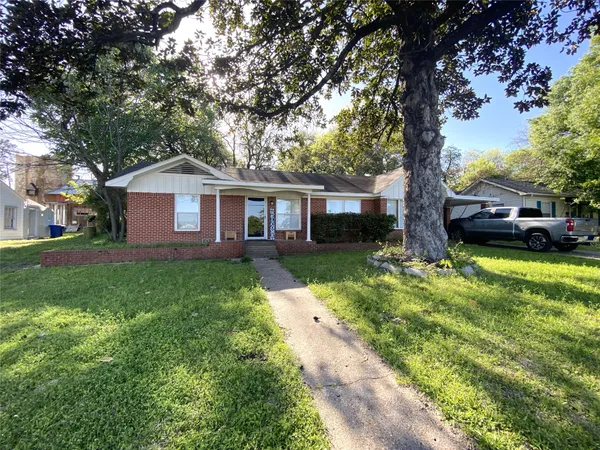 $182,000 | 1016 Pecan Drive, Huntsville, TX 77320