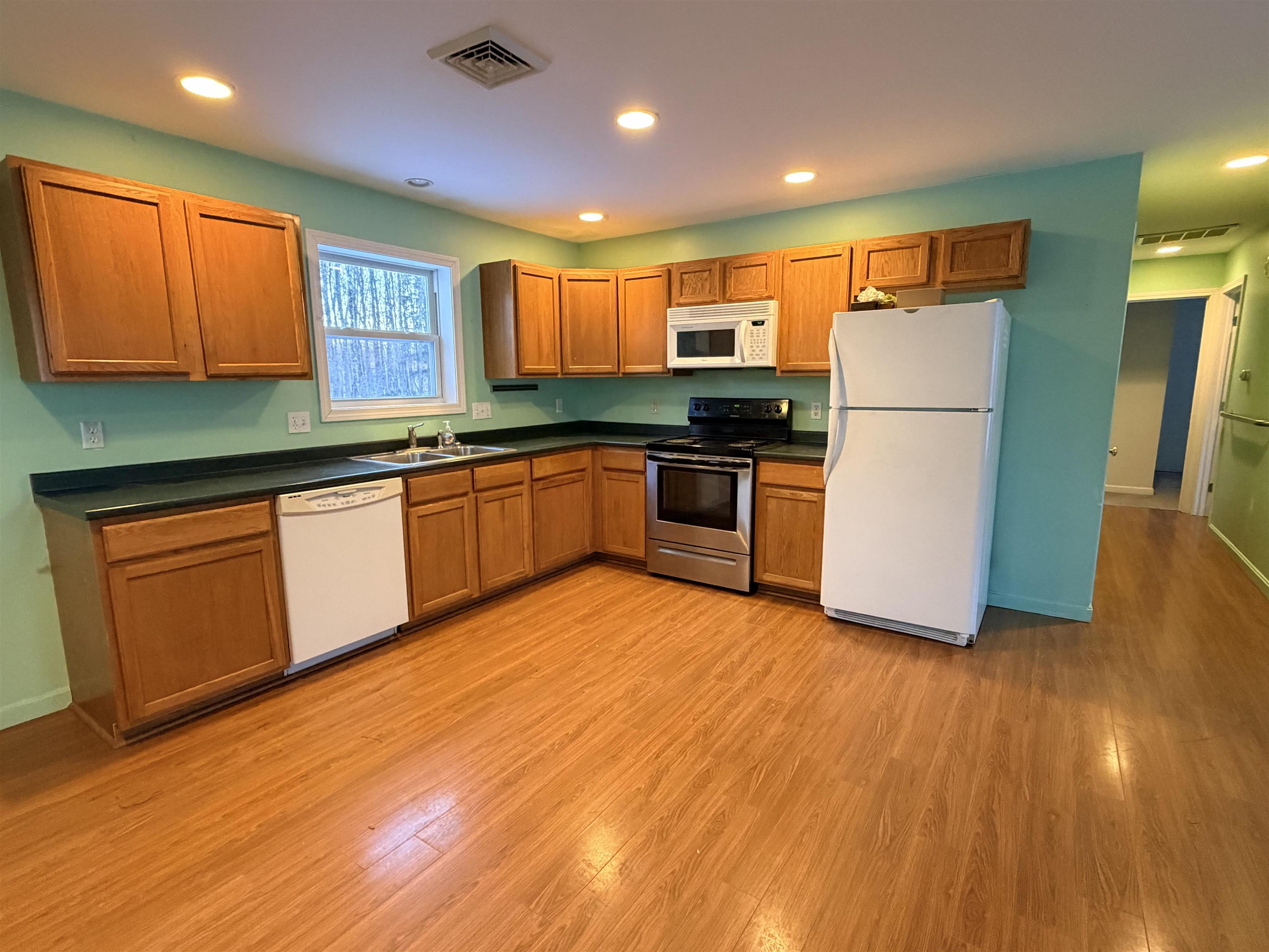 55 River Street Alstead, NH 03602 - Photo 4 of 36