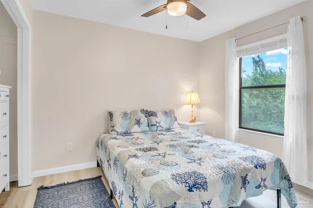 $164,000 | 3202 Redwood Lane, Unit 212, Gulf Breeze, FL 32563