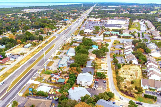 $164,000 | 3202 Redwood Lane, Unit 212, Gulf Breeze, FL 32563