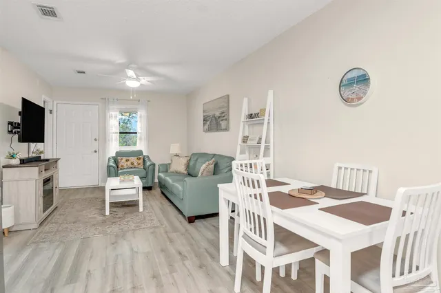 $164,000 | 3202 Redwood Lane, Unit 212, Gulf Breeze, FL 32563