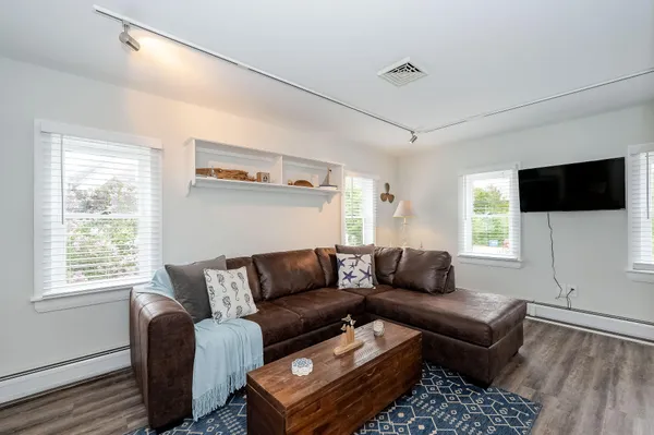 $779,900 | 281 York Street, York, ME 03909