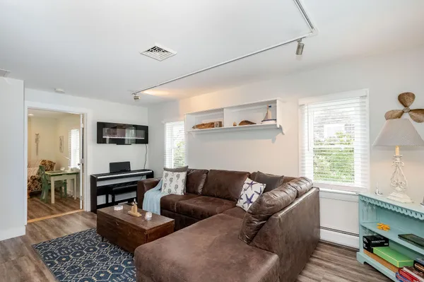 $779,900 | 281 York Street, York, ME 03909