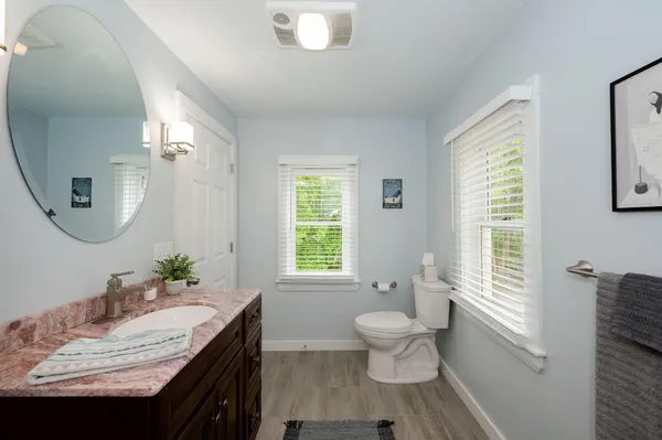 $779,900 | 281 York Street, York, ME 03909