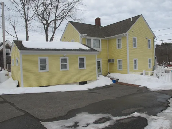 $779,900 | 281 York Street, York, ME 03909