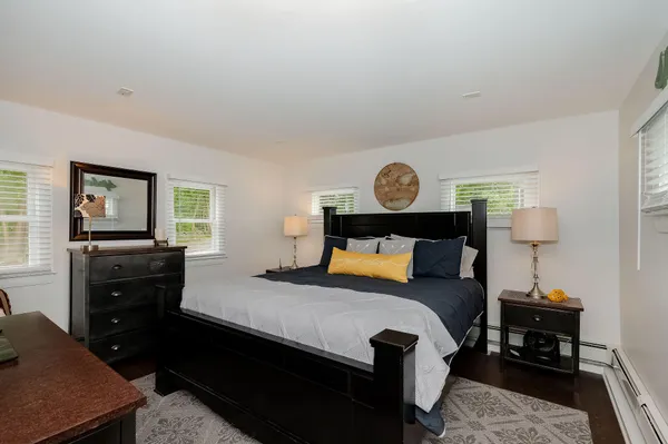 $779,900 | 281 York Street, York, ME 03909