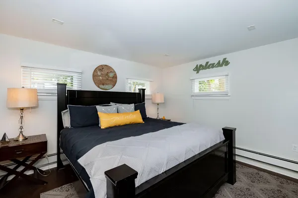 $779,900 | 281 York Street, York, ME 03909