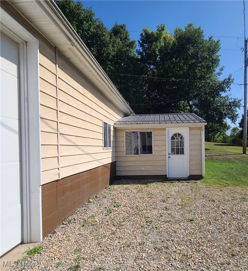 53170 Farmington Road Bridgeport, OH 43912 - Photo 31 of 50 Gallery Image 31