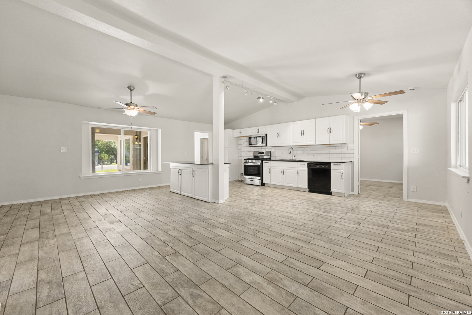 4135 Ramsgate Street San Antonio, TX 78230 - Photo 11 of 40 Gallery Image 11