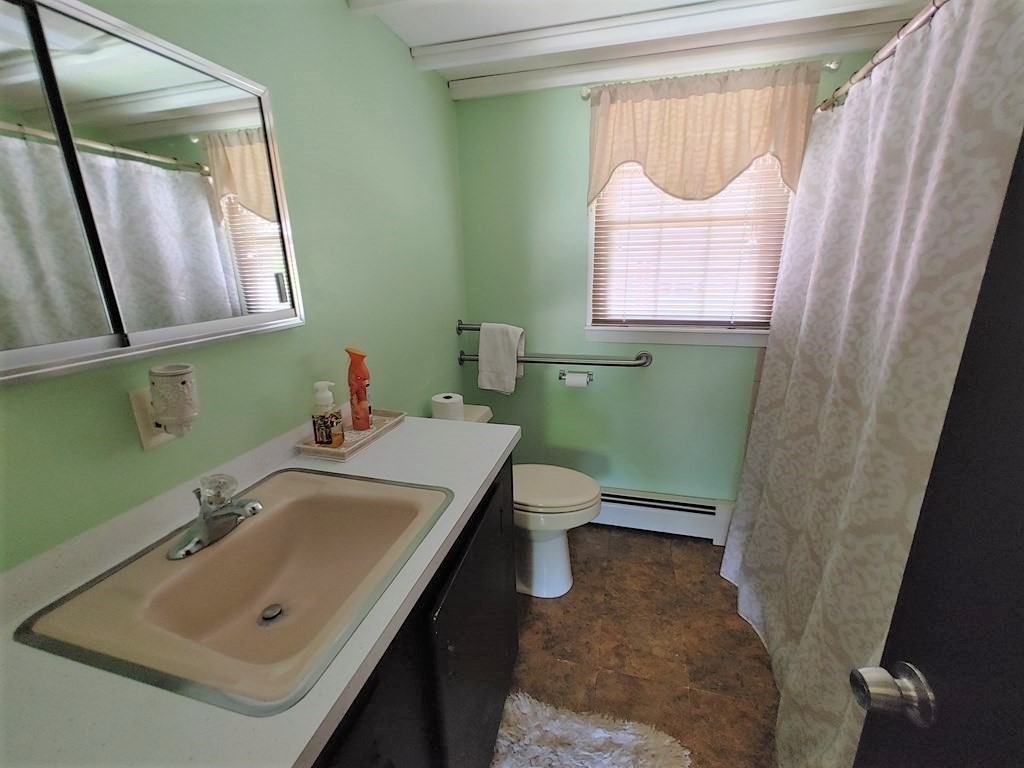 69 Oneil Road Somerset, MA 02725 - Photo 10 of 16 Gallery Image 10