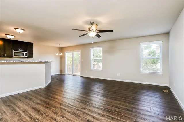 $350,000 | 211 Springbeach Drive, O'Fallon, MO 63368