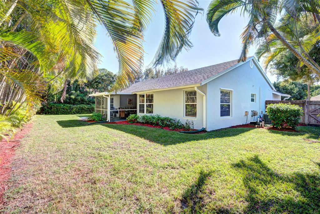 114 Sand Pine Way Royal Palm Beach, FL 33411 - Photo 24 of 25