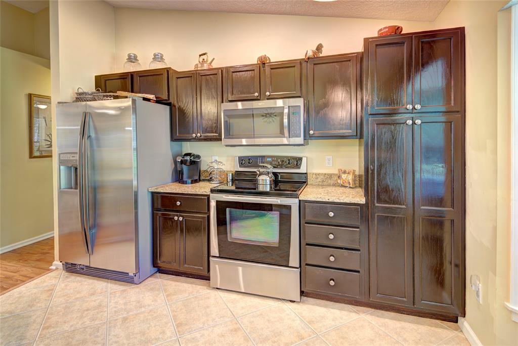 114 Sand Pine Way Royal Palm Beach, FL 33411 - Photo 3 of 25