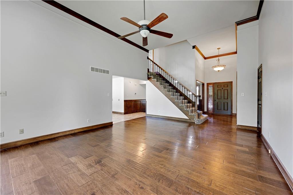 17713 157th Terrace Basehor, KS 66007 - Photo 7 of 50