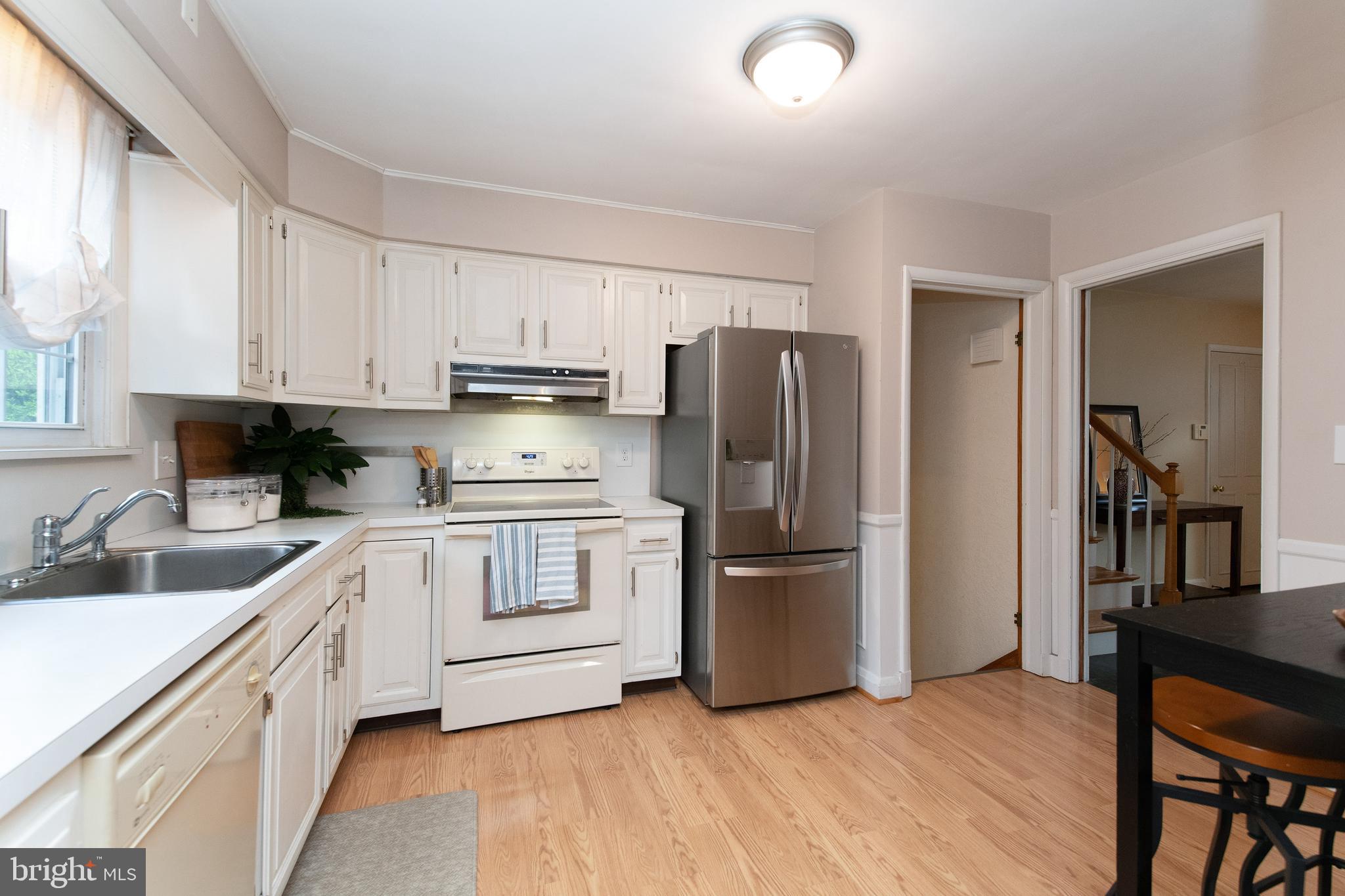 10 Croftley Road Lutherville-Timonium, MD 21093 - Photo 12 of 45