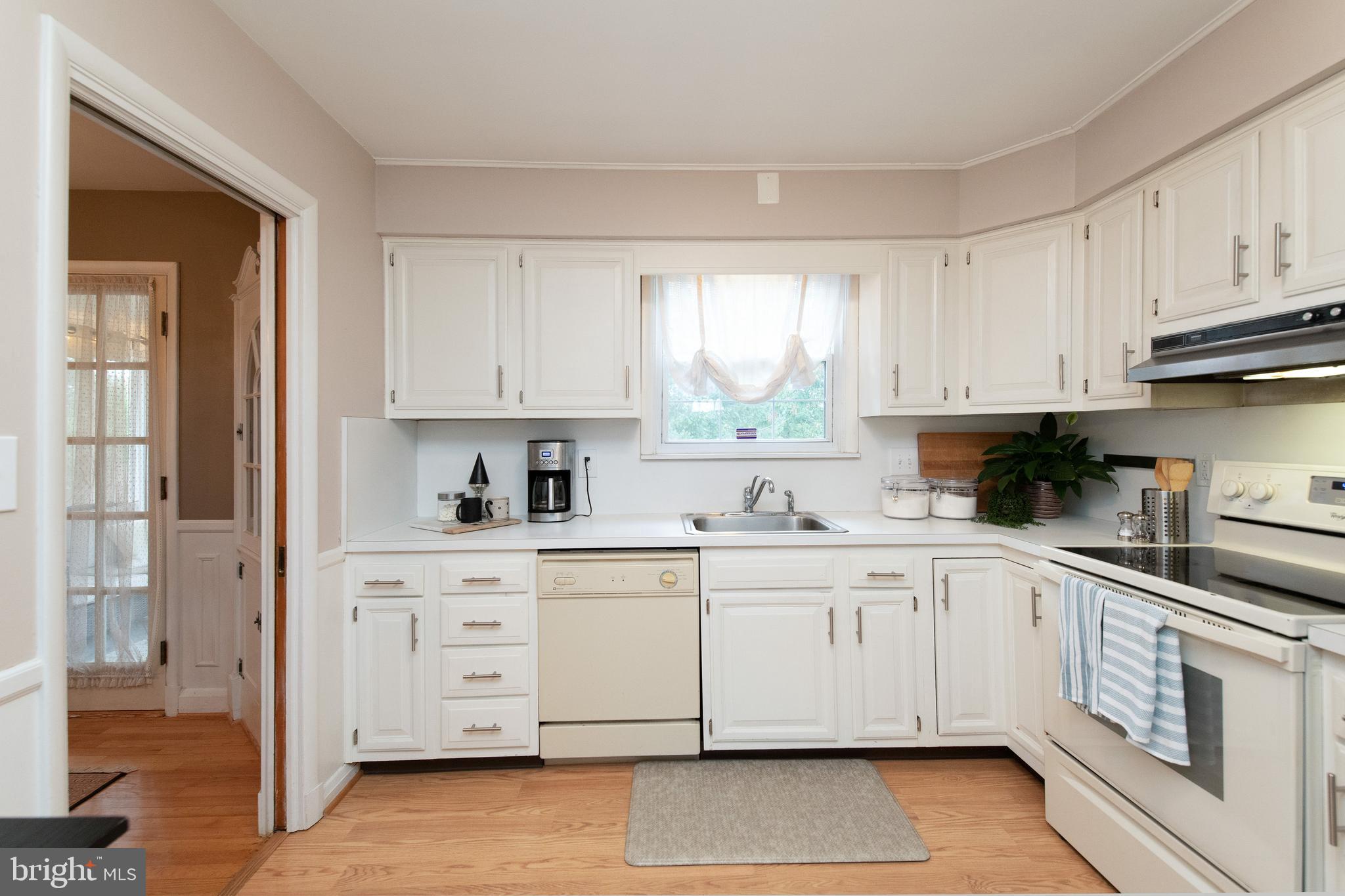 10 Croftley Road Lutherville-Timonium, MD 21093 - Photo 14 of 45