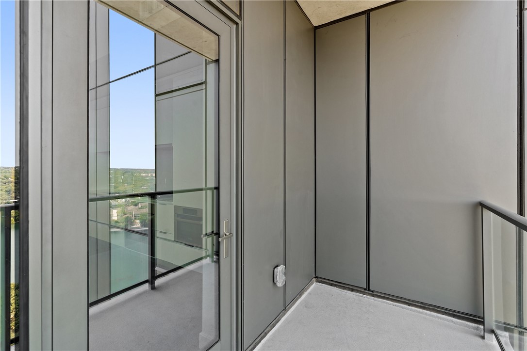 44 East Avenue, Unit 2011 Austin, TX 78701 - Photo 25 of 40