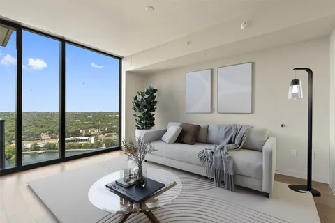 $679,900 | 44 East Avenue, Unit 2011, Austin, TX 78701