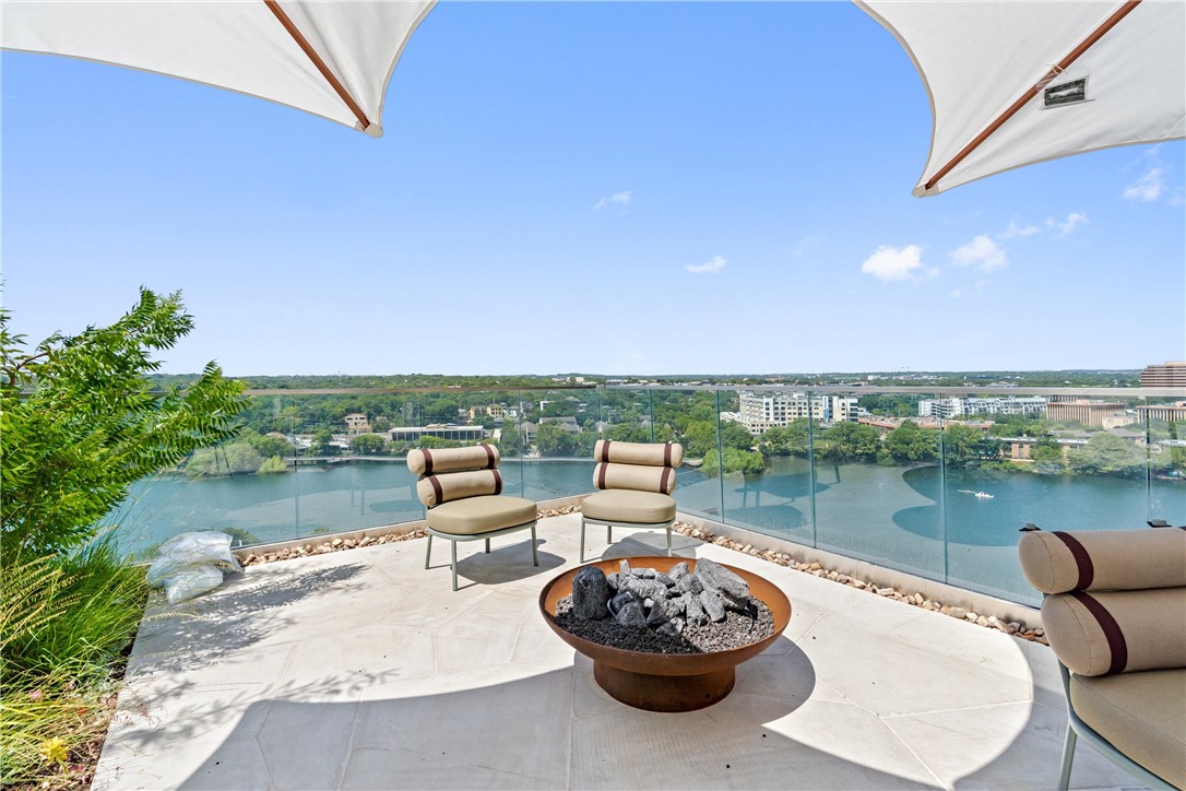 44 East Avenue, Unit 2011 Austin, TX 78701 - Photo 38 of 40