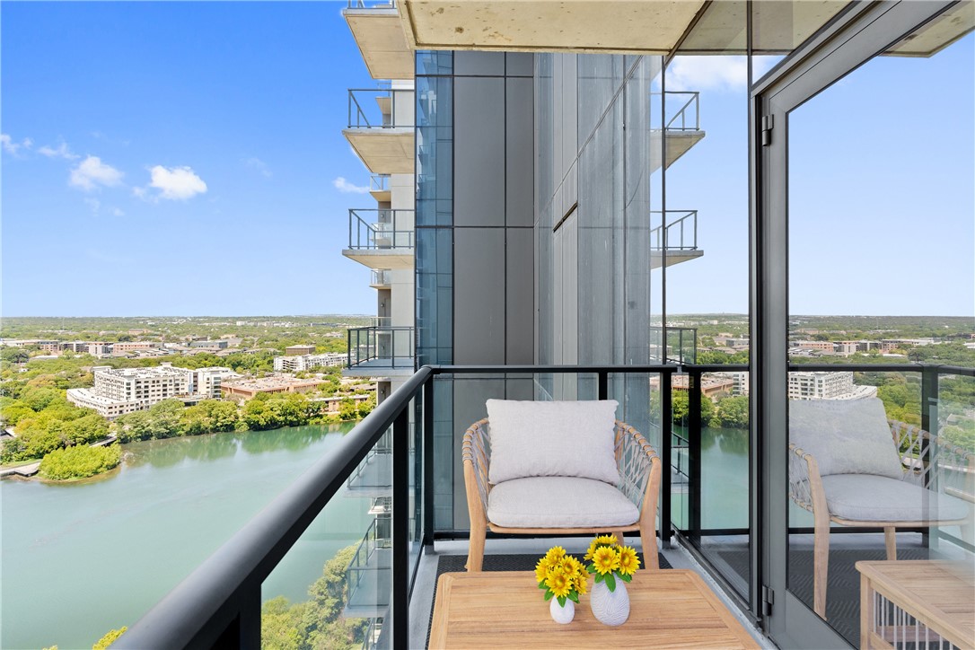 44 East Avenue, Unit 2011 Austin, TX 78701 - Photo 5 of 40