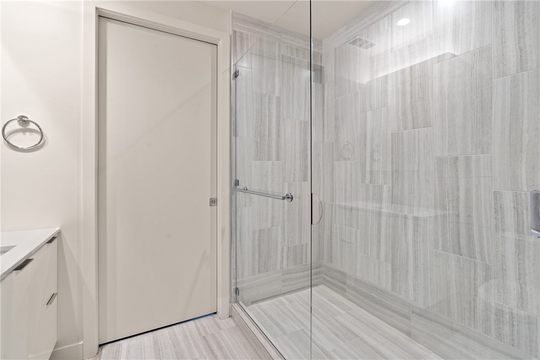 44 East Avenue, Unit 2011 Austin, TX 78701 - Photo 10 of 40