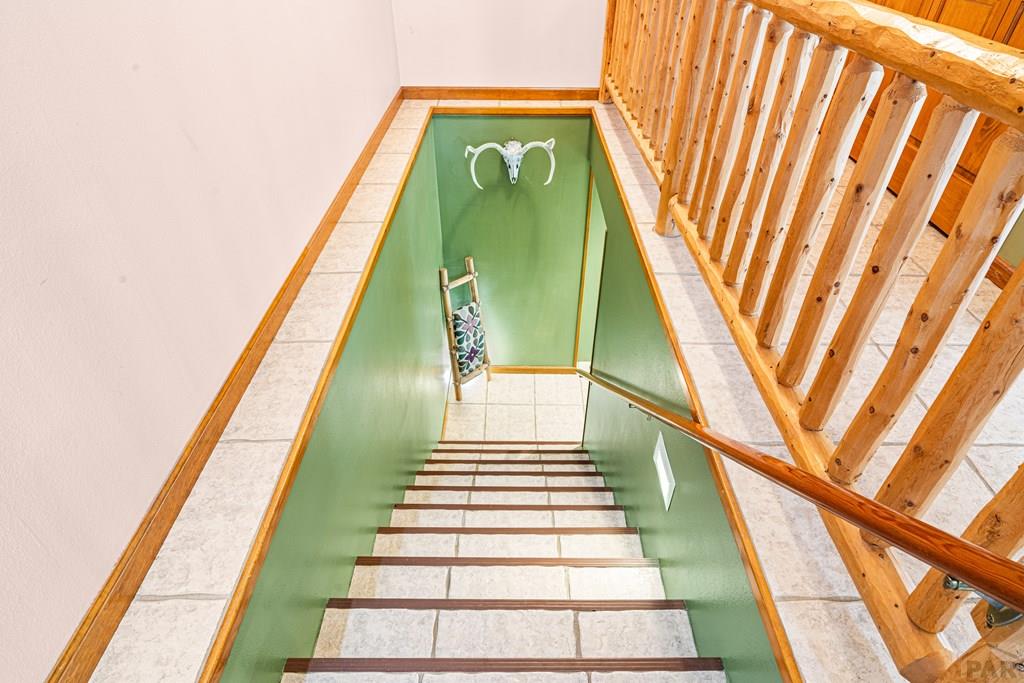 1301 Pheasant Loop Westcliffe, CO 81252 - Photo 17 of 27 a view of entryway