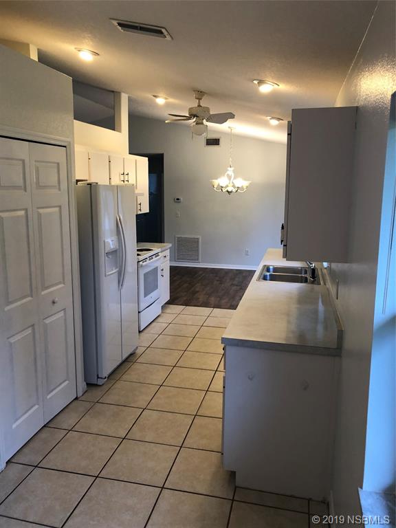 3043 Unity Tree Drive Edgewater, FL 32141 - Photo 4 of 20 Gallery Image 4