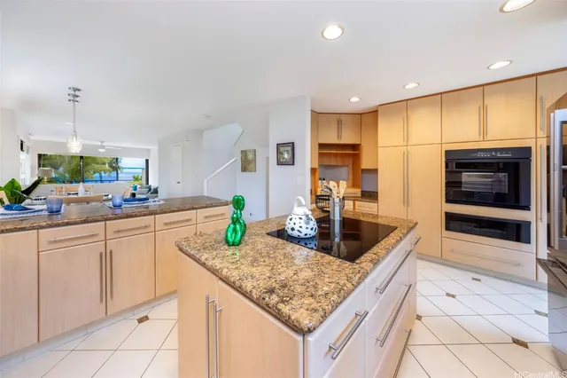 $1,699,000 | 125 A Maunalua Avenue, Unit 9, Honolulu, HI 96821