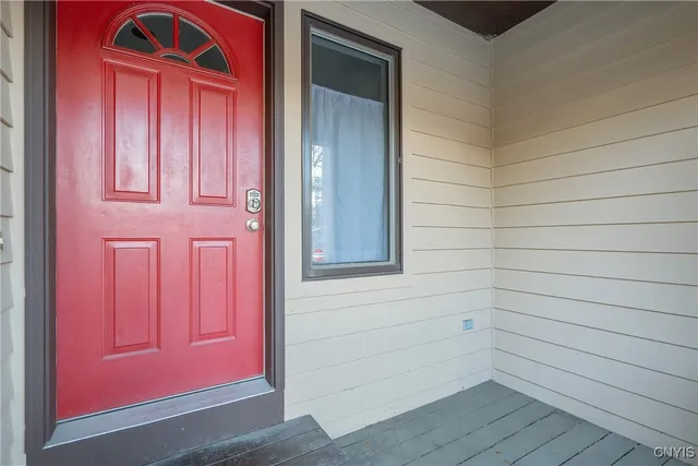 $319,900 | 9 Nursery Lane, Syracuse, NY 13210