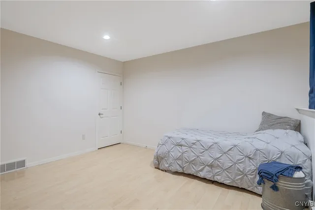 $319,900 | 9 Nursery Lane, Syracuse, NY 13210