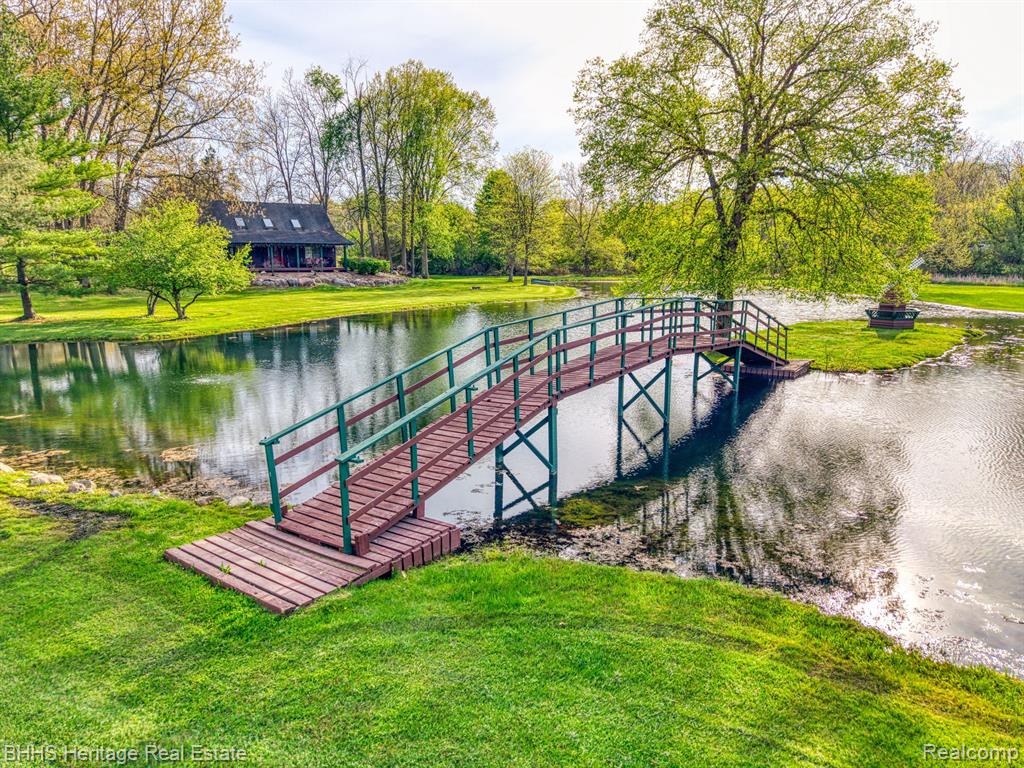 2179 Bowen Road Howell, MI 48855 - Photo 6 of 51
