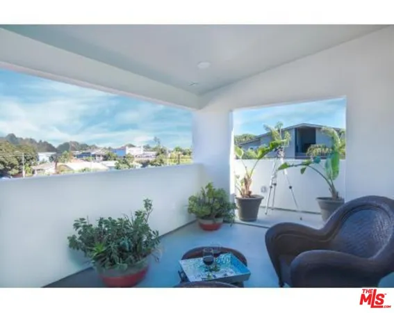 $5,795 | 613 6th Avenue, Venice, CA 90291