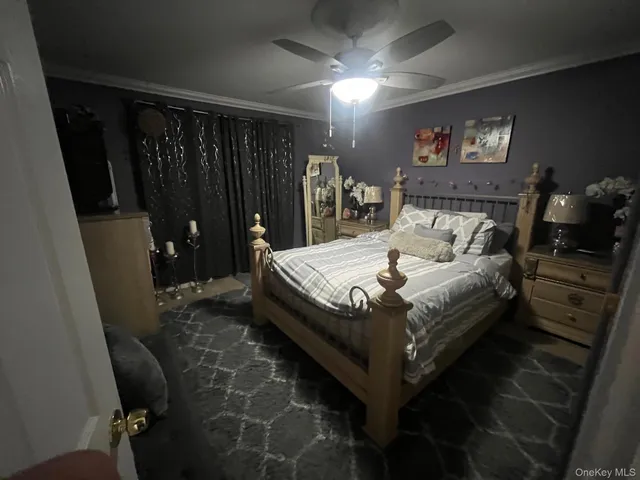 $789,000 | 52 Mist Lane, Westbury, NY 11590