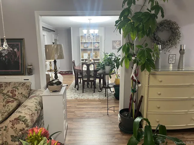 $789,000 | 52 Mist Lane, Westbury, NY 11590