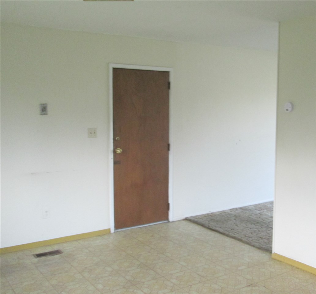 1312 Darden Road South Bend, IN 46628 - Photo 5 of 11 Gallery Image 5