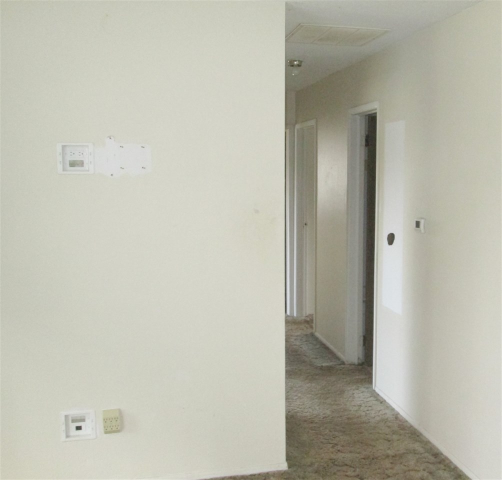 1312 Darden Road South Bend, IN 46628 - Photo 9 of 11 Gallery Image 9
