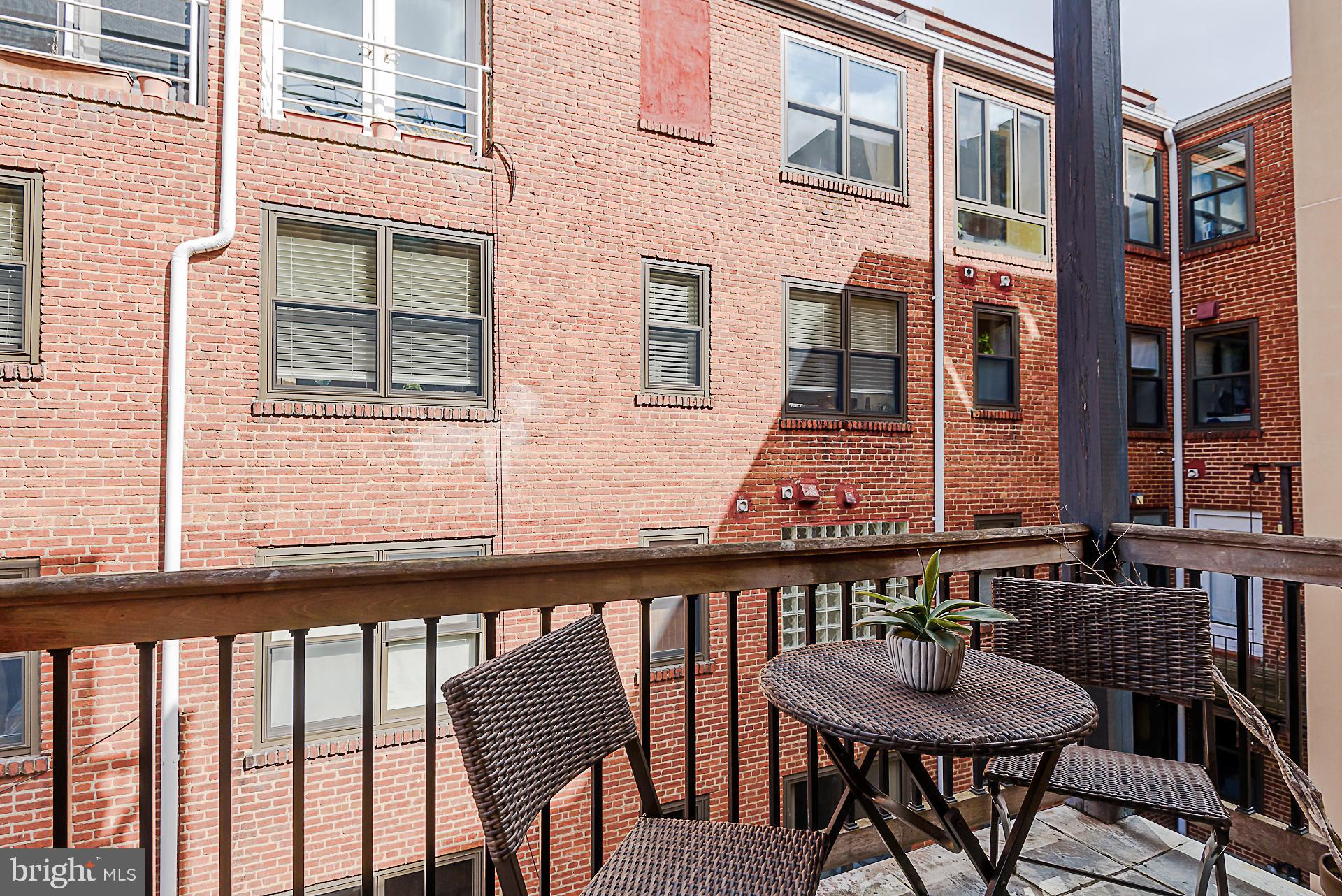 2360 Champlain Street Northwest, Unit 3 4 Washington, DC 20009 - Photo 14 of 18