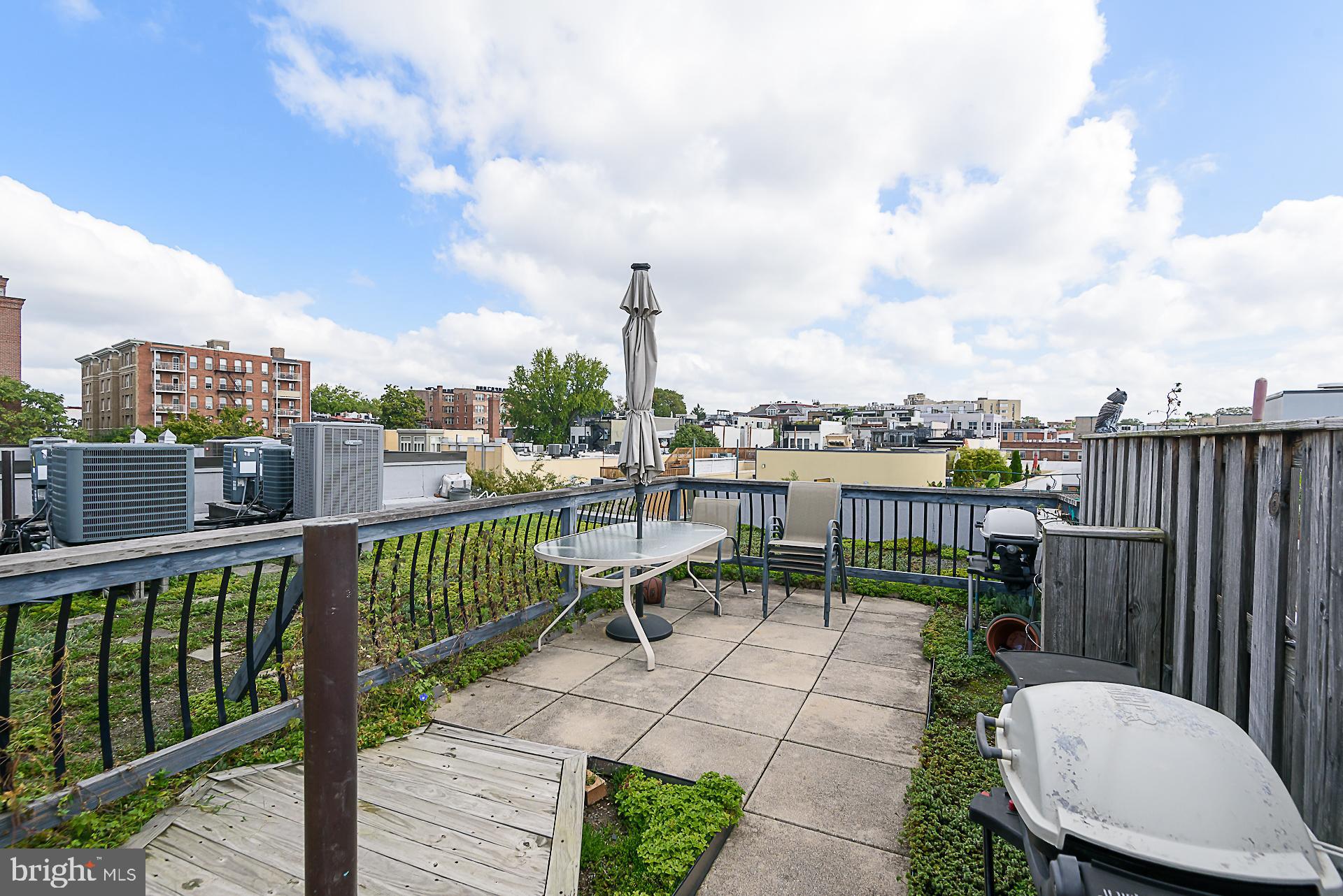 2360 Champlain Street Northwest, Unit 3 4 Washington, DC 20009 - Photo 15 of 18