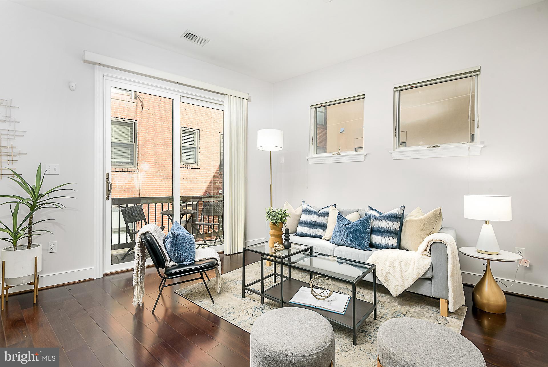 2360 Champlain Street Northwest, Unit 3 4 Washington, DC 20009 - Photo 2 of 18