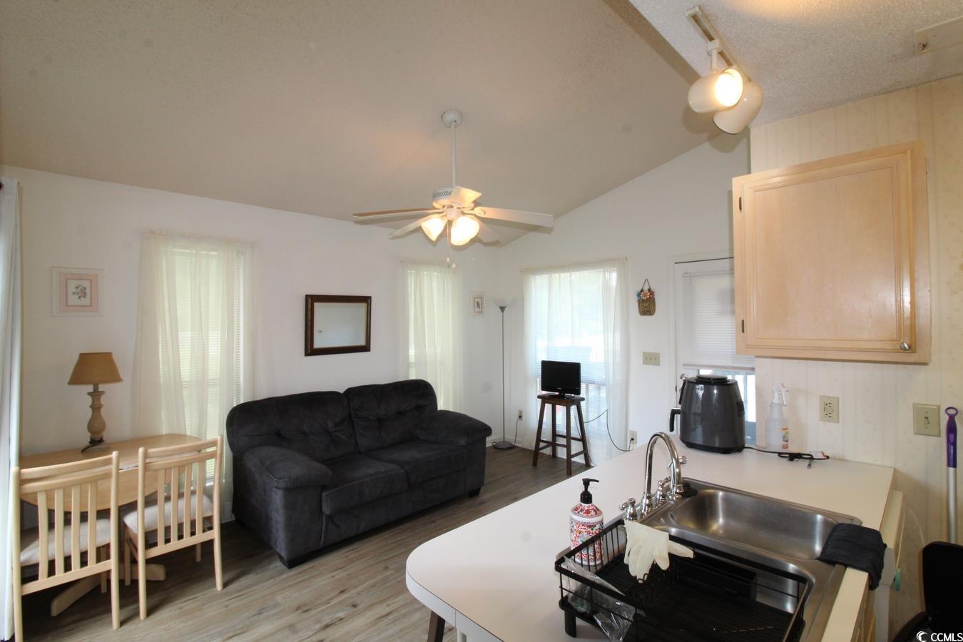 408C Tree Top Court, Unit 8B Myrtle Beach, SC 29588 - Photo 3 of 18