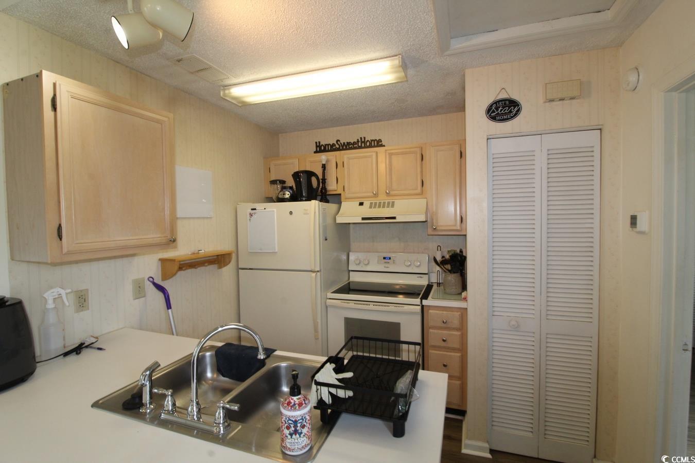 408C Tree Top Court, Unit 8B Myrtle Beach, SC 29588 - Photo 6 of 18